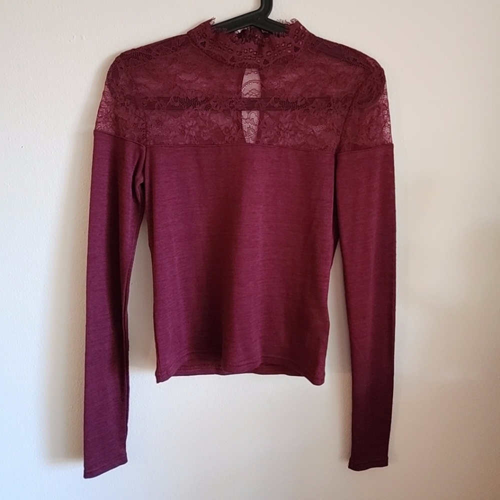 H&M top half lace long sleeve shirt red